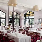 Excelsior Hotel