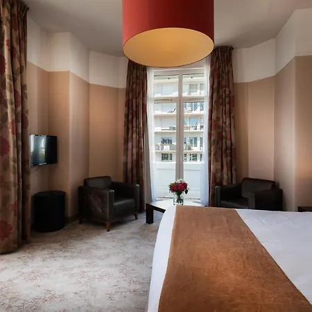 艾克塞西尔酒店 4* Saint-Raphaël
