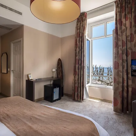 Excelsior Hotel Saint-Raphael (Var)