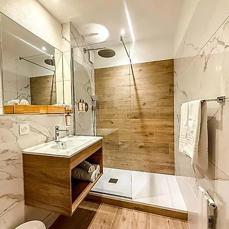 Excelsior Hotel 4*